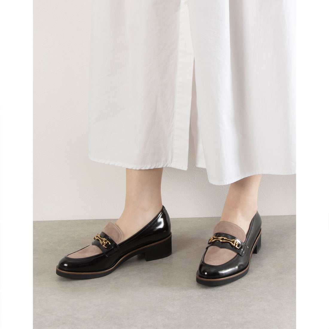 LANVIN en Bleu ビットローファーパンプス ブラックエナメル 24