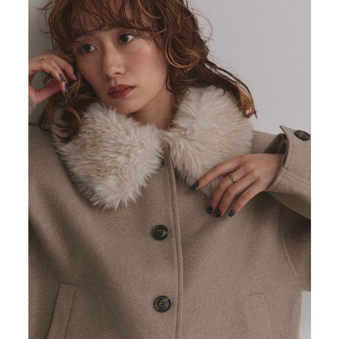 アドティエ ad thieファーカラーフェイクウールジャケット （ブラウン