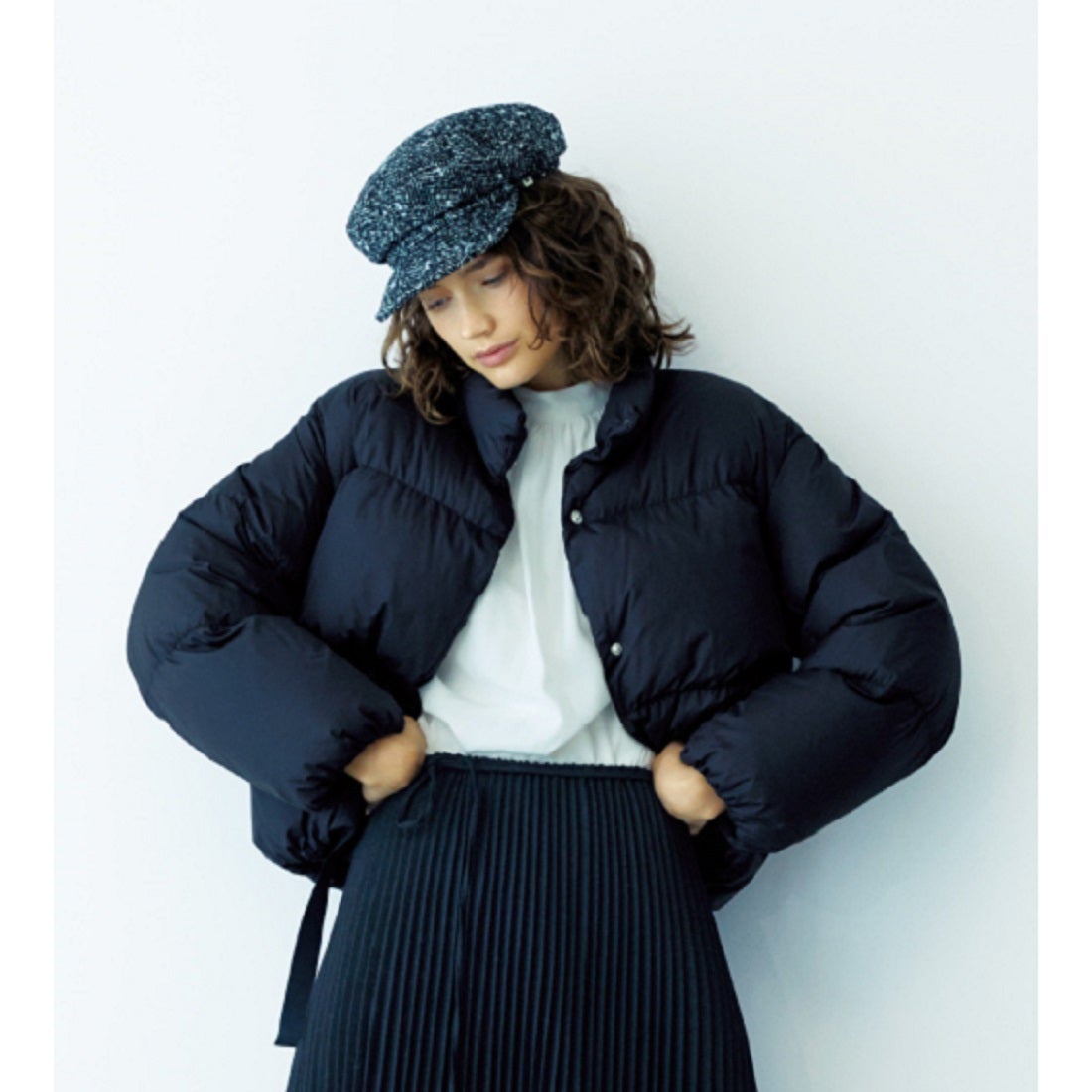 ミラ オーウェン Mila Owen 裾リボンソフトショートダウンジャケット