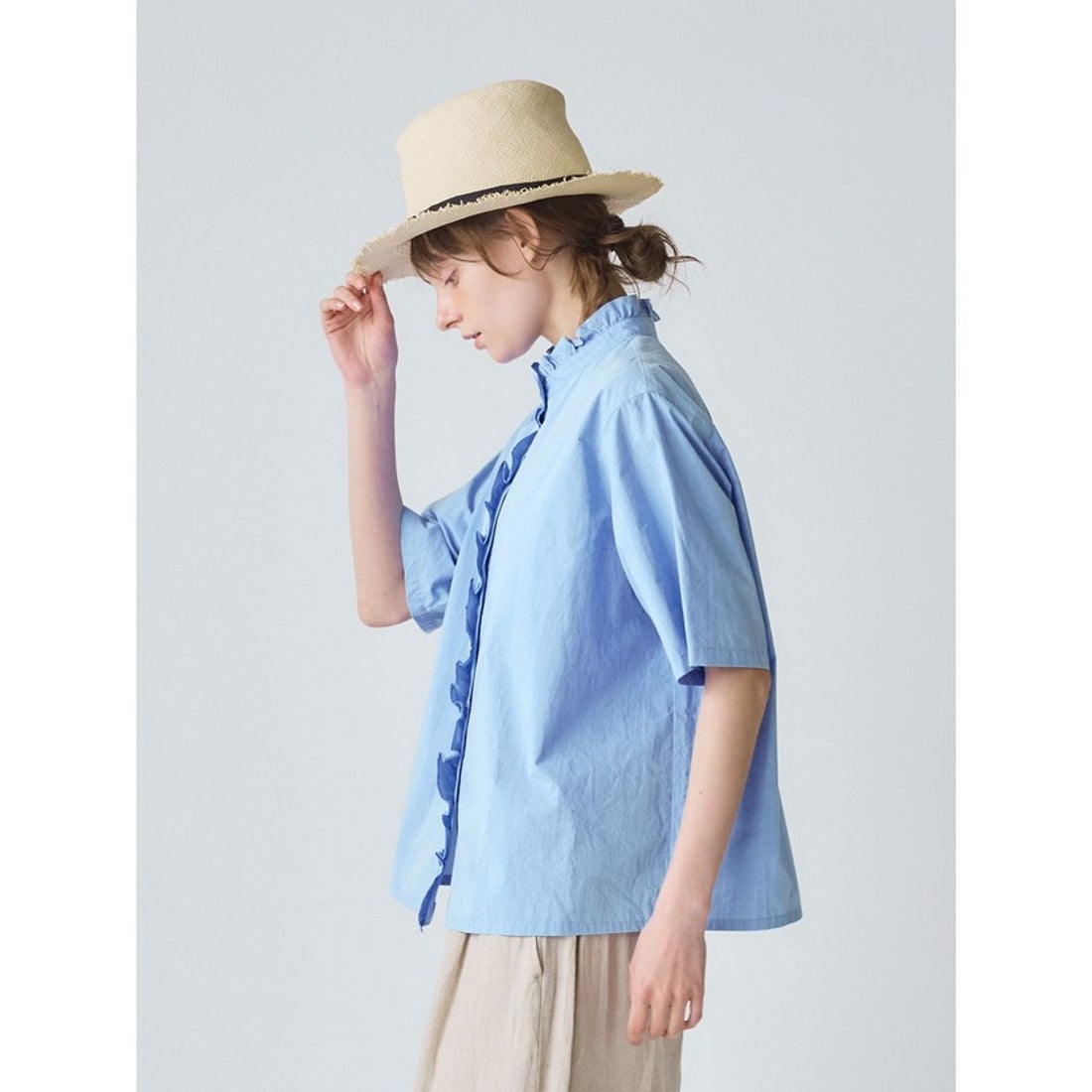 ミディウミ MidiUmi MidiUmi ハーフスリーブフリルショートシャツ