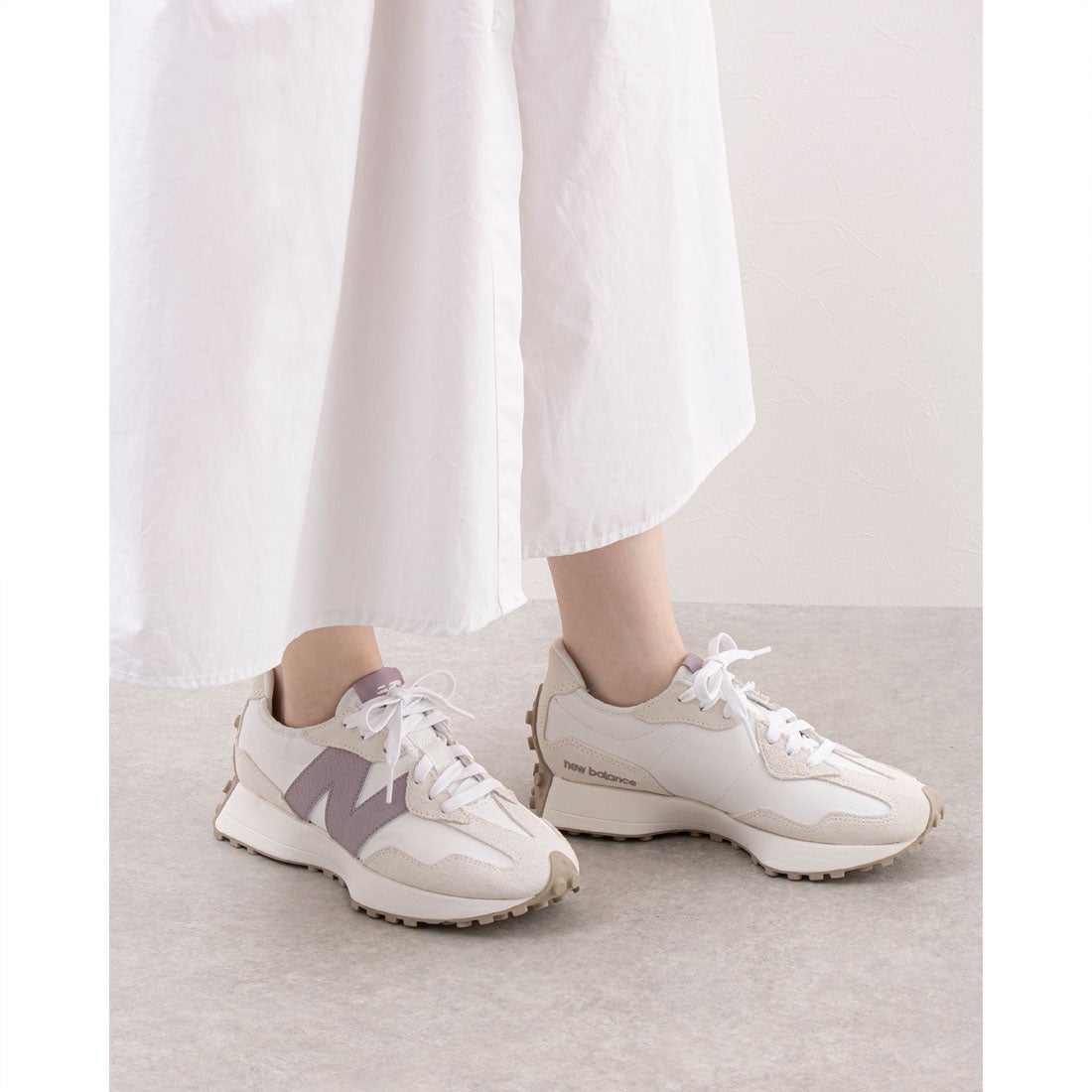 ニューバランス New Balance レディース スニーカー WS327 (ホワイト