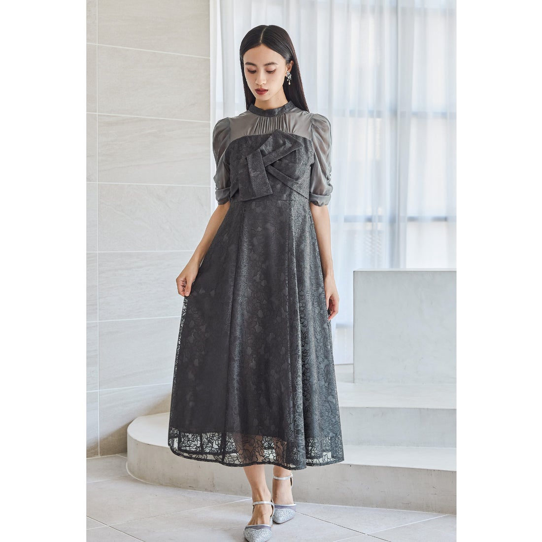 ニアナ niana フラワーレースノットデザインドレス パーティードレス