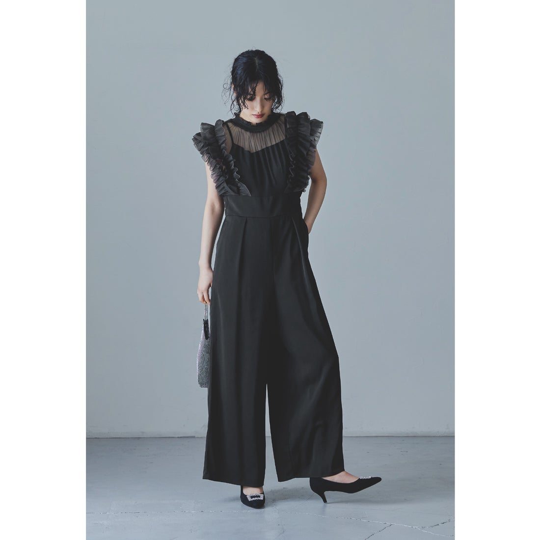 ニアナ niana フリルハイウエストワイドパンツドレス オールインワン