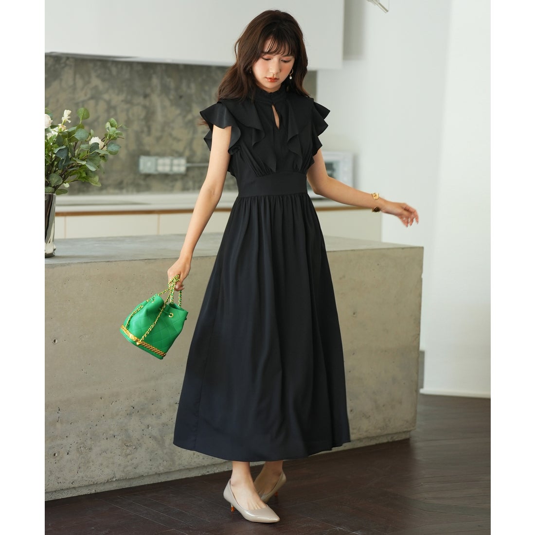 セゾンドパピヨン SAISON DE PAPILLON フリルカラーロング丈ジョゼット