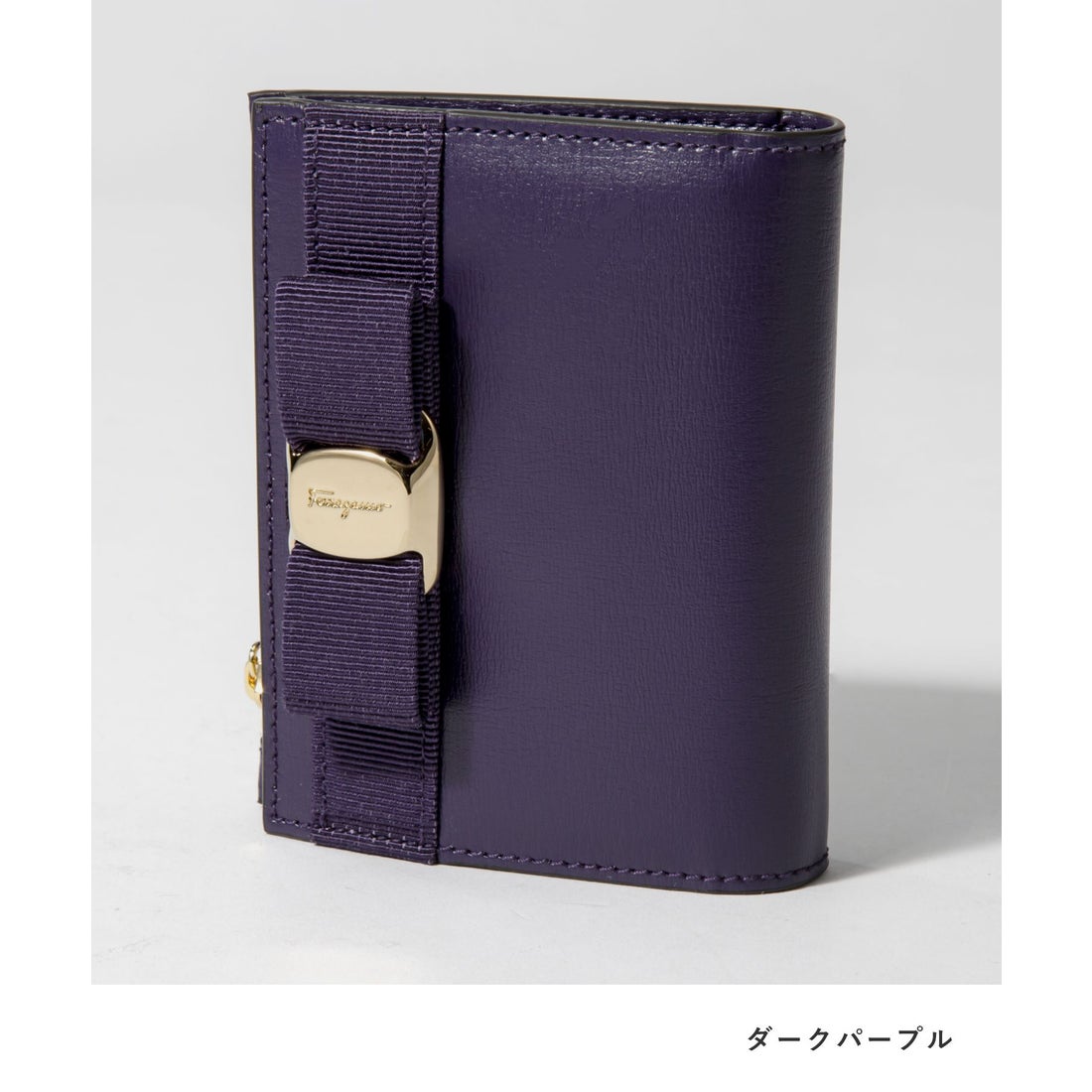 サルバトーレフェラガモ Salvatore Ferragamo 22E009 二つ折り財布