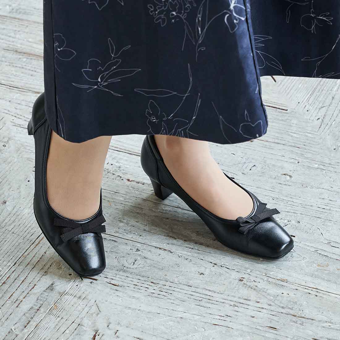 リズ ラフィーネ Riz raffinee 【3E】リボンパンプス （ブラック） -靴