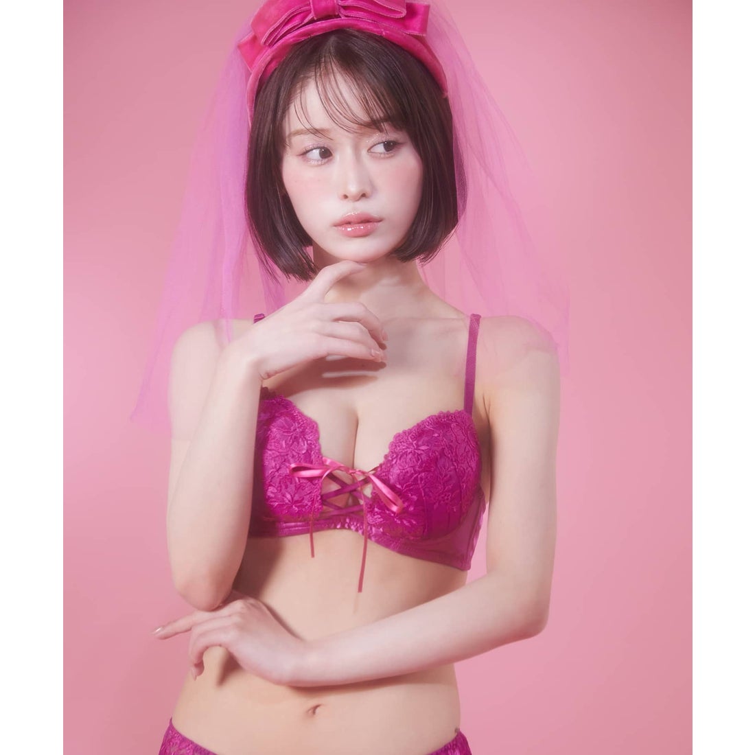 ラヴィジュール RAVIJOUR ビタークロス ホットリフト 単品ブラ（BERRY