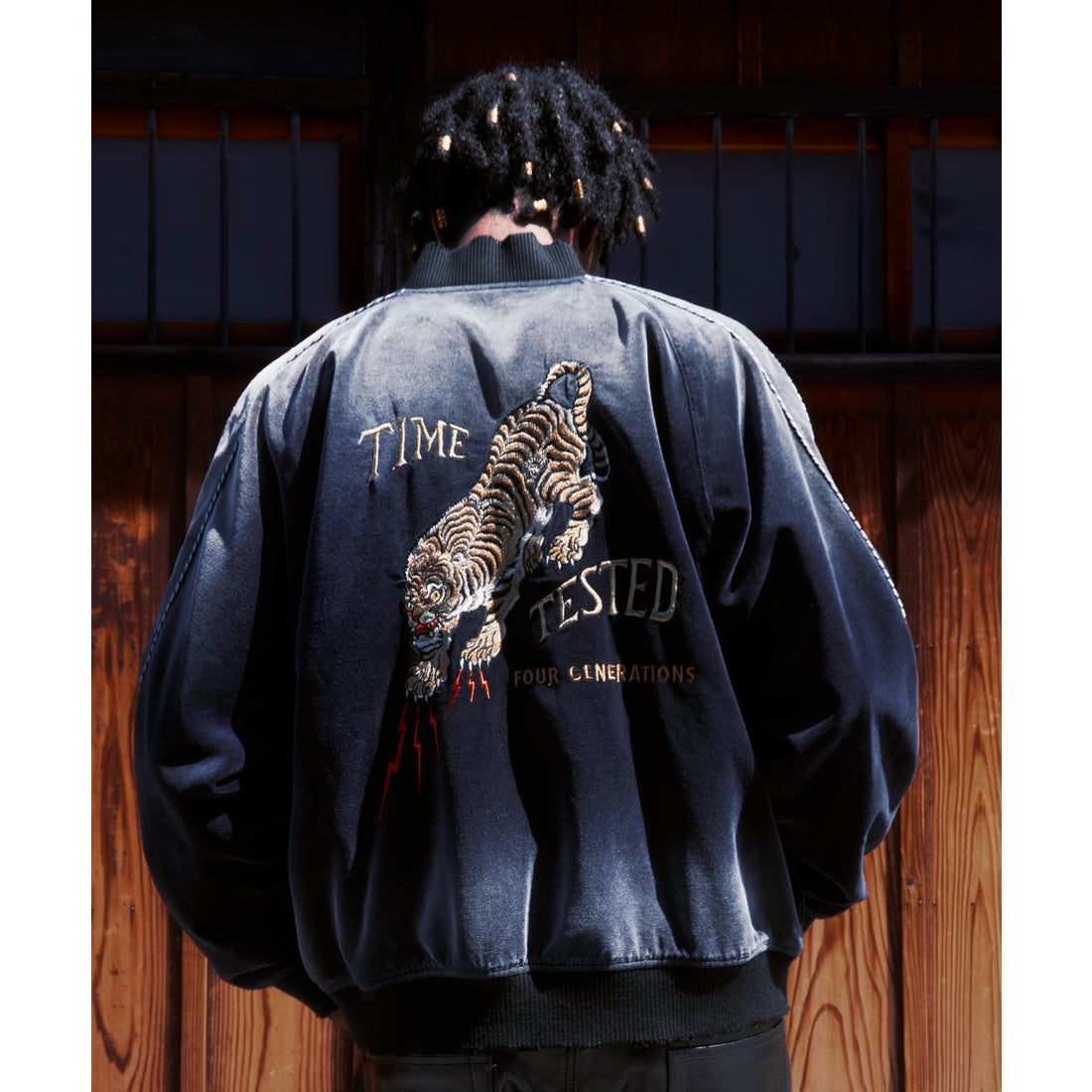 ショット Schott EMB. TIGER GRUNGE SOUVENIR JACKET/タイガー刺繍