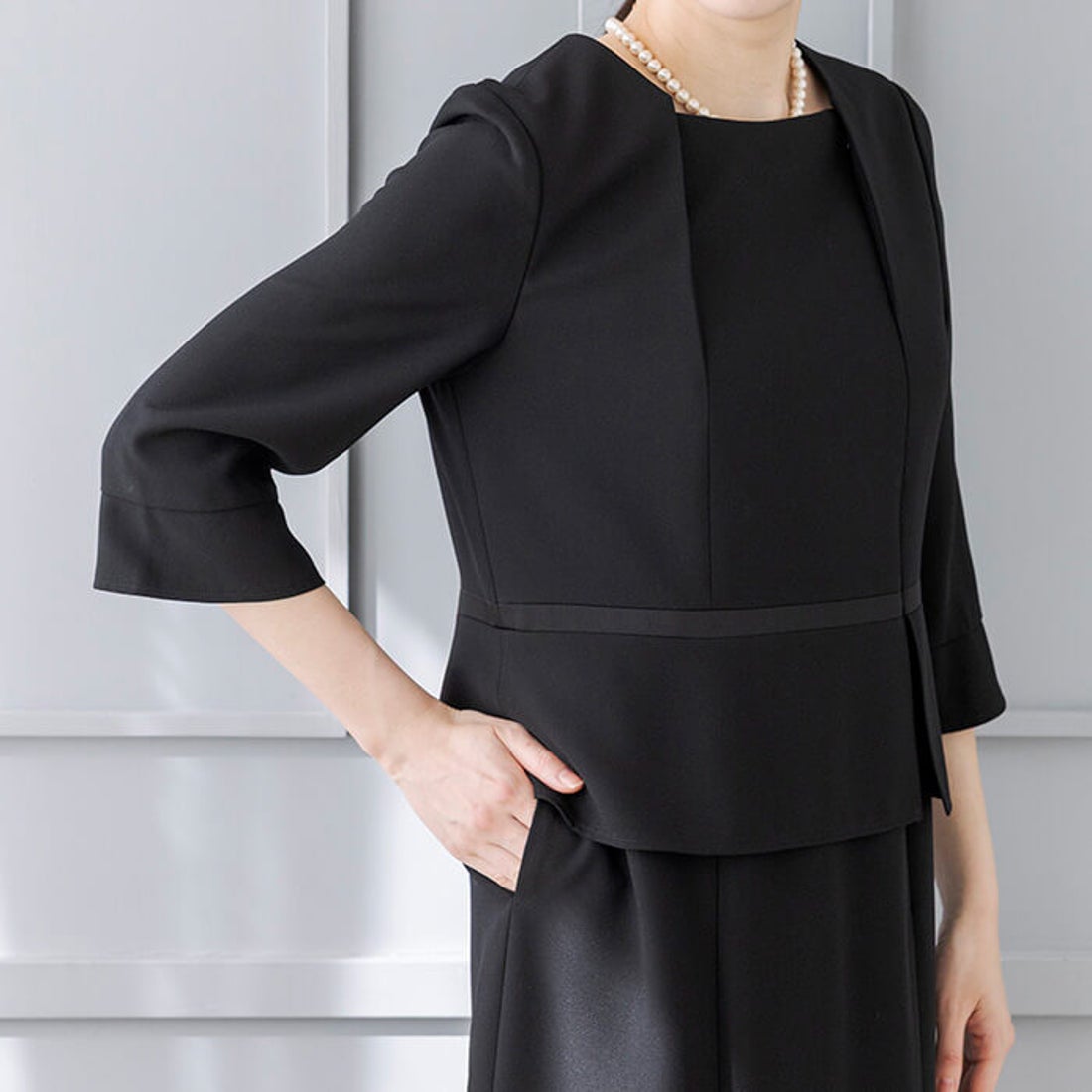 トウキョウソワール 東京ソワール ロングジャケットと前開きワンピース