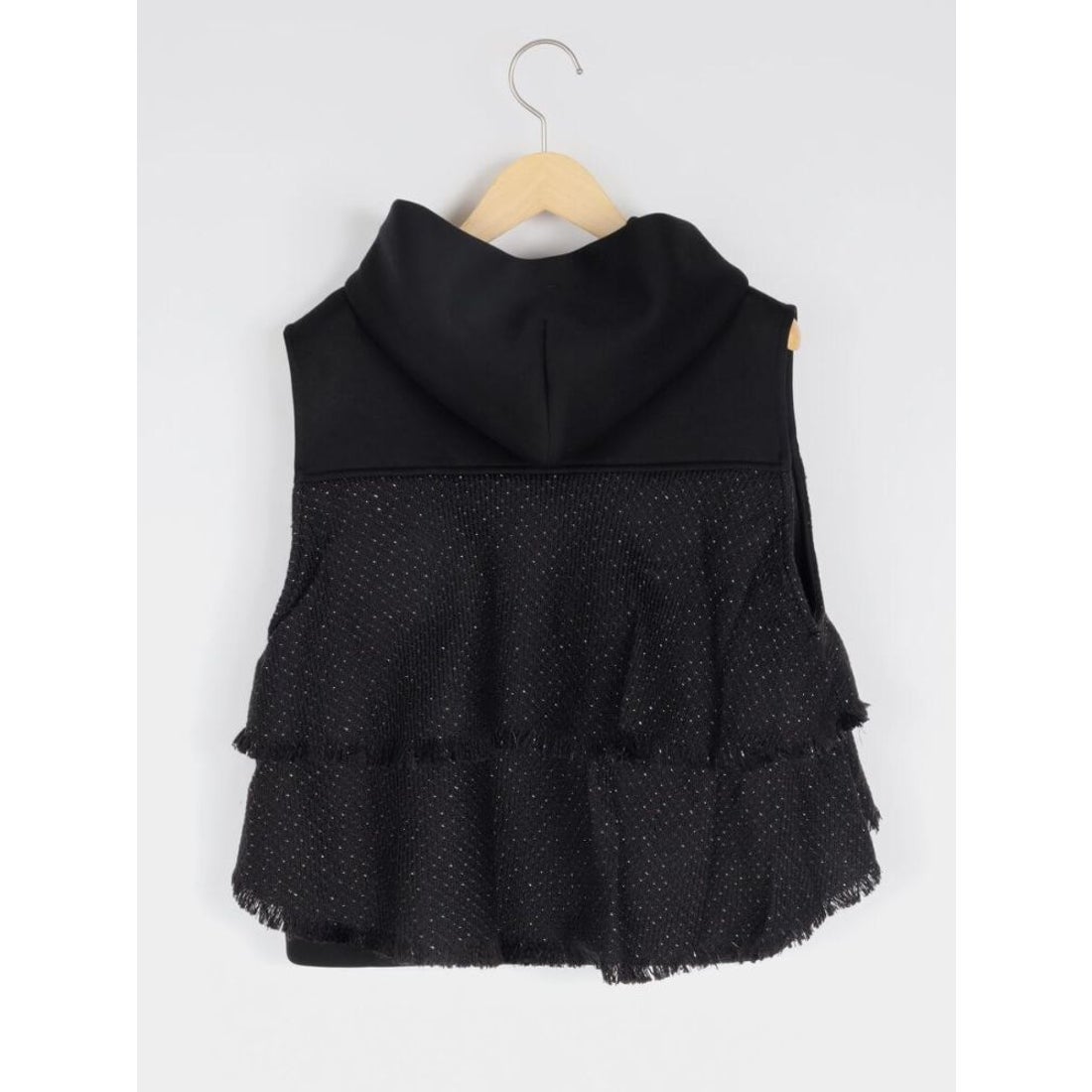 ヴァン Vin バックフリルツイードベスト （アイボリー） -ファッション