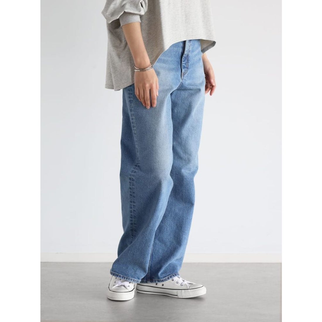 ヴァン Vin ボーイフレンドデニムパンツ （ブルー） - ファッション