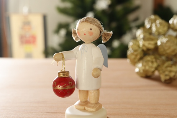 天使とランタン月 – ドイツ・ザイフェンの木のおもちゃ seiffen