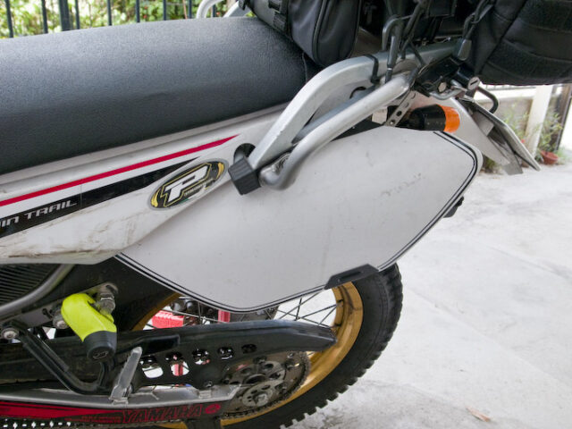 セロー250の自作サイドバッグサポート再び | セロー250カスタム日記帳