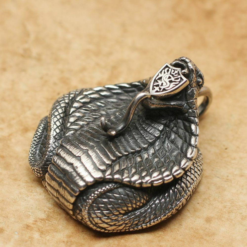 エンブレムコブラ ペンダントトップ Silver925│メンズ革小物通販 S