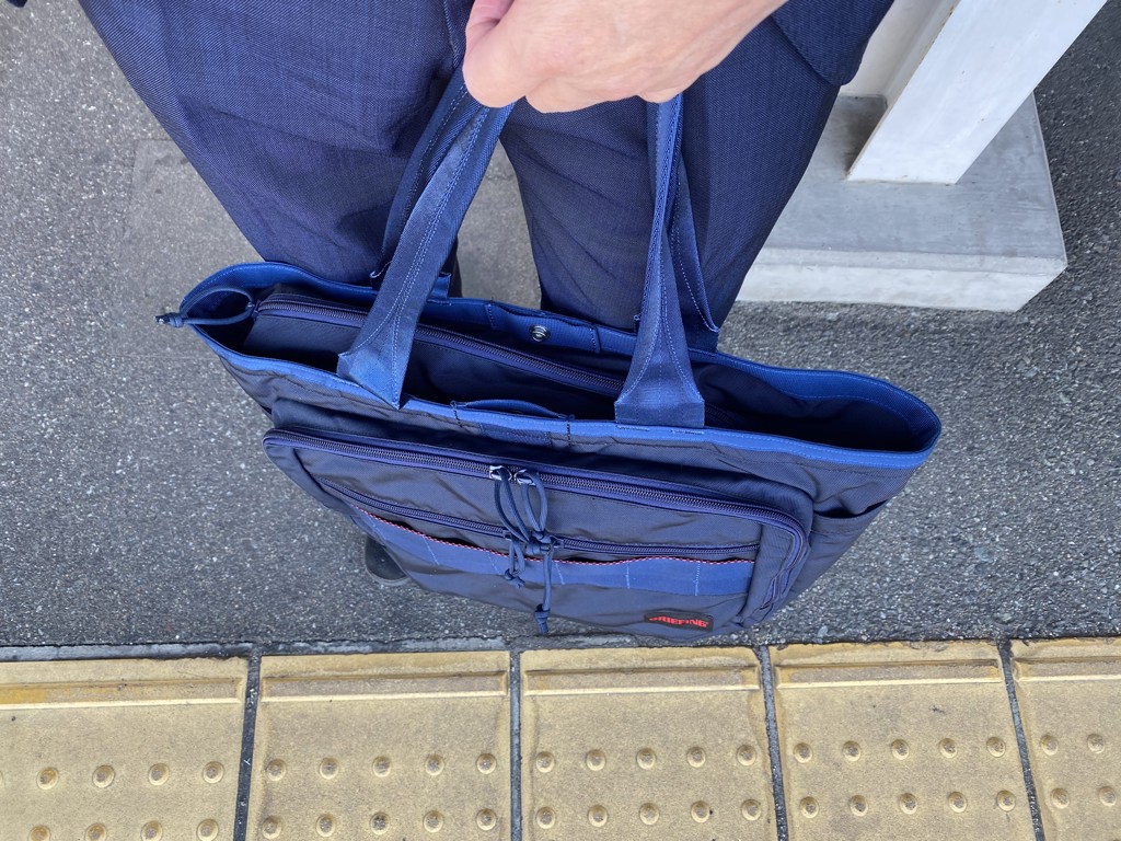 ANAオリジナル＞BRIEFING for ANA BOX TOTE