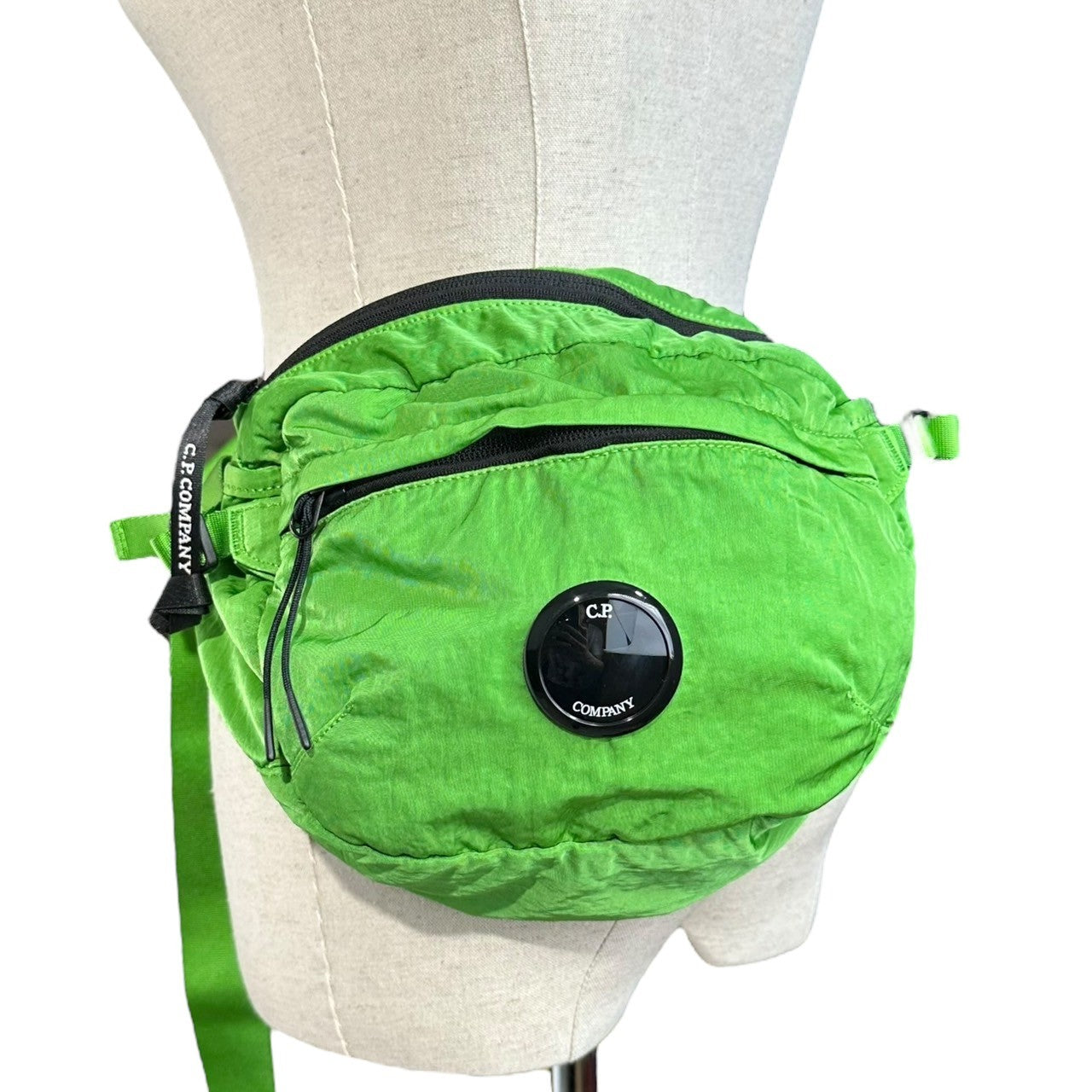 C.P.COMPANY(シーピーカンパニー) Nylon B Crossbody Pack ナイロン