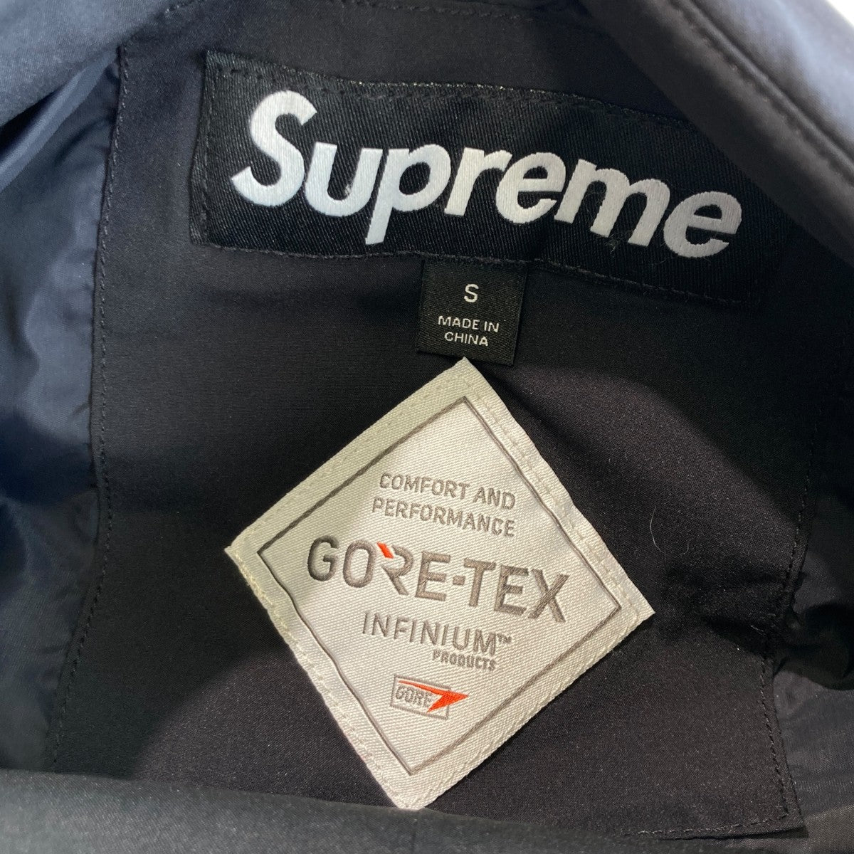 Supreme(シュプリーム) 2-in-1 GORE-TEX Shell + WINDSTOPPER Vest