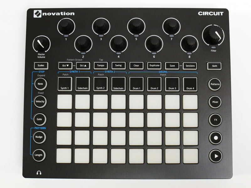 Novation CIRCUIT (中古)