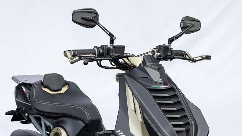 ミラー TECH11 オーバルエッジ ショートアーム ブラック/カーボン 片側