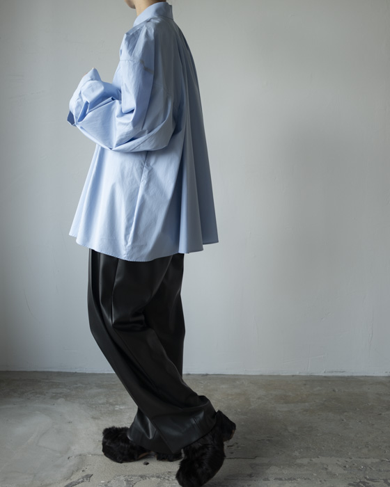 VONIQUE / IIROT / Synthetic Leather Trousers_Black