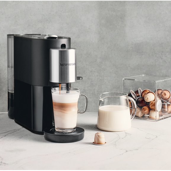 コーヒーメーカー「ネスプレッソ アトリエ」で幅広いレシピを楽しみ