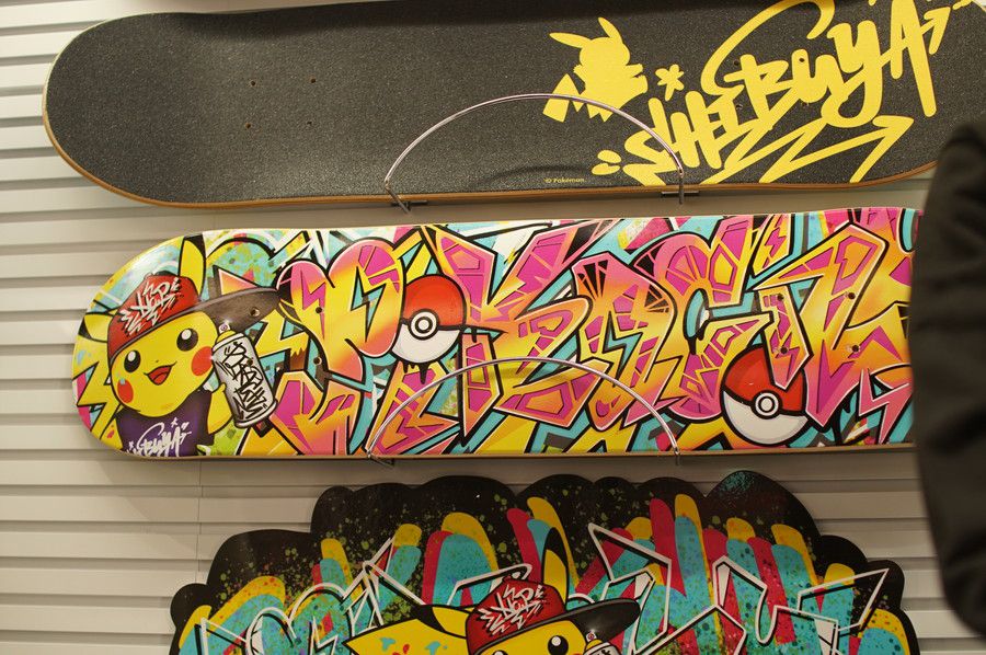 ポケモンセンター渋谷 スケートボード グラフィティアート 【公式通販】