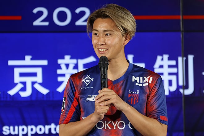 FC東京】鹿島で10番だったアタッカーがなぜ？ 荒木遼太郎が新天地で”71