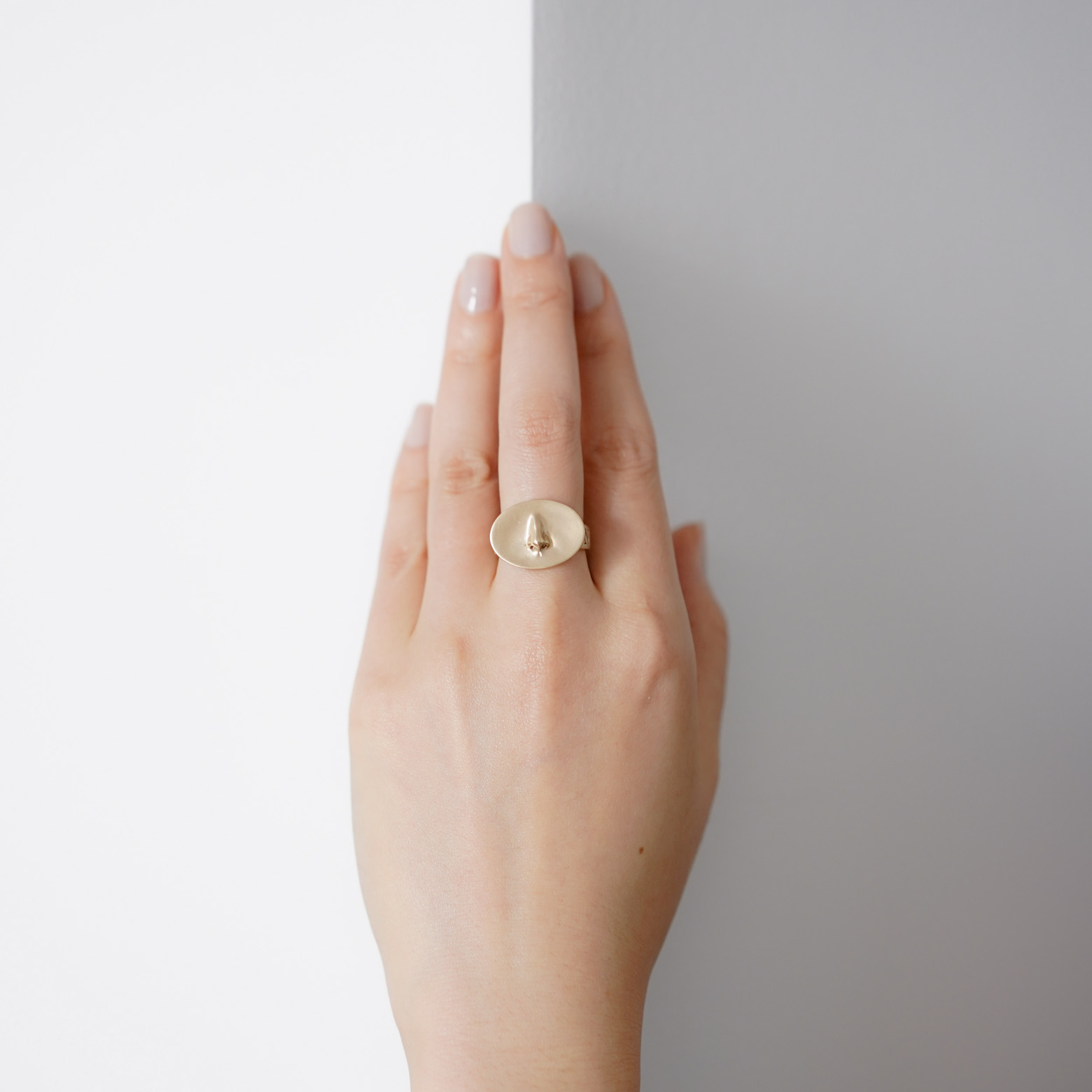 Love Token Ring / Nose 10K (Gabriella Kiss) - SOURCE objects