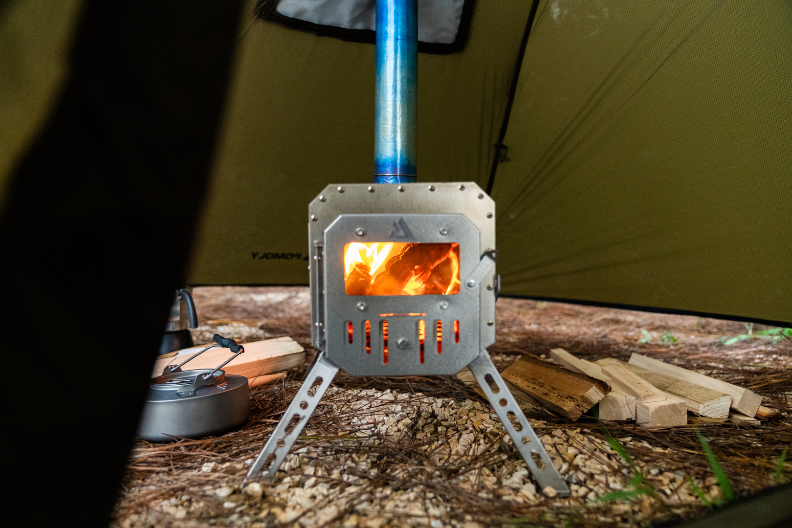 Traveller 3| 超軽量チタンストーブ | 円筒形煙突セット