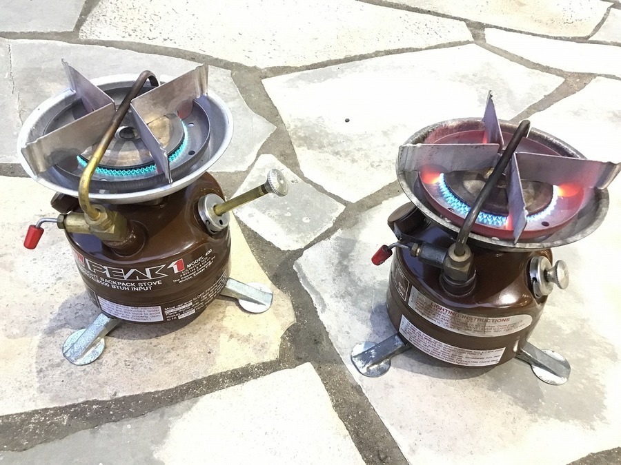 TFスポーツ三芳店】通称“茶ピーク”Coleman(コールマン) 2レバー式の400