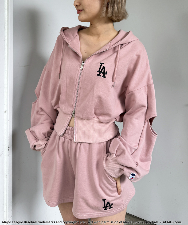 MLB】ZIPロゴフーディーセットアップ｜BACK TO THE FIELD バックトゥザ