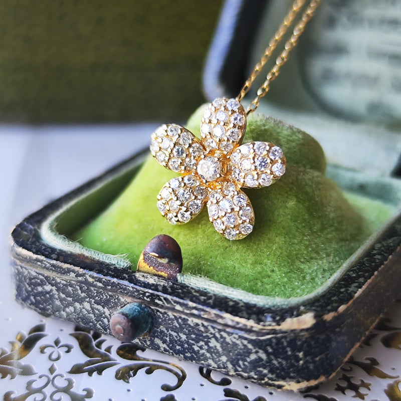 天然ダイヤモンド フラワーモチーフ パヴェ ネックレス – Mico宝飾店