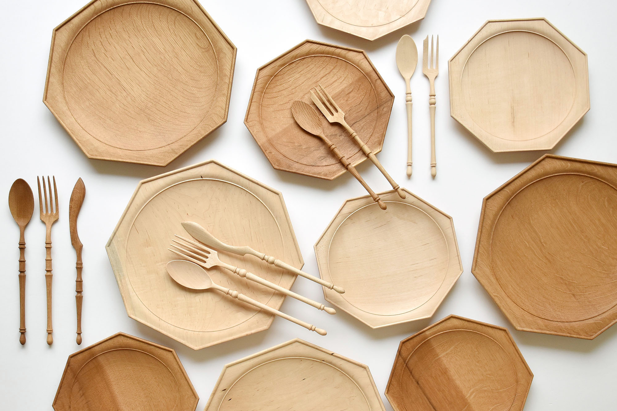 食卓の風景を思い描きながら ：鈴木潤吾 〈3/17〜〉 | SUNNY CLOUDY