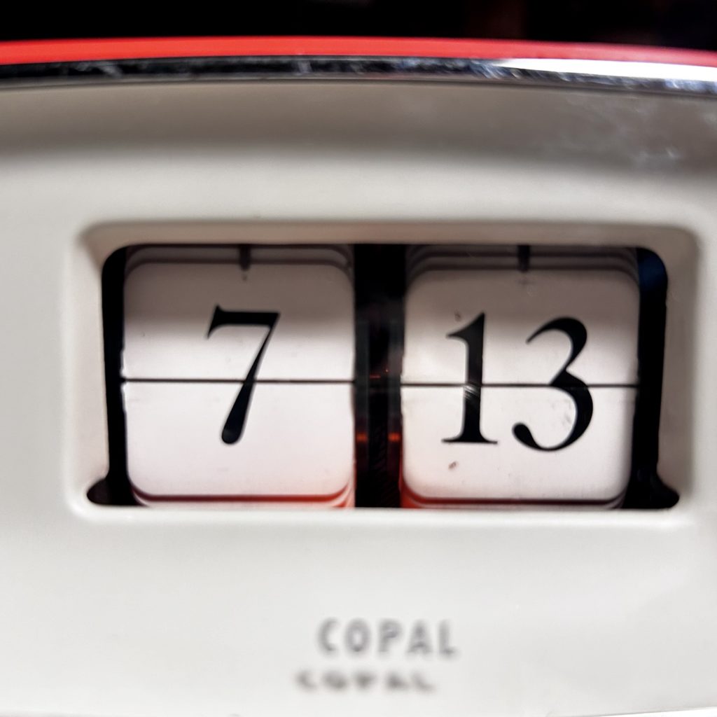 COPAL Caslon 201 漸く組み直しました。明日月曜日祝も営業致します