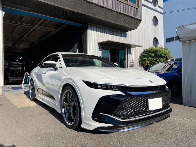 クラウンクロスオーバーにKUHLオリジナル21インチホイールを装着しま