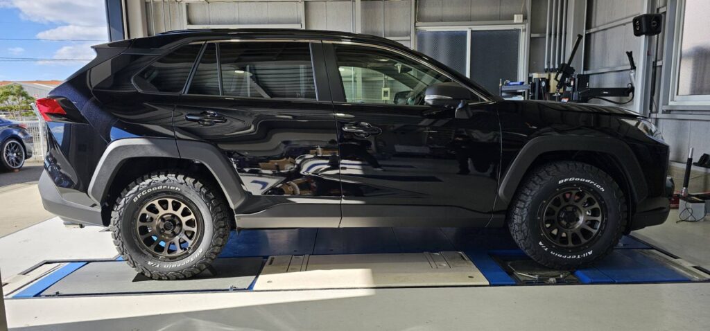 KUHL福岡 RAV4 ACC イージーアップキット 1.5インチアップ リフト