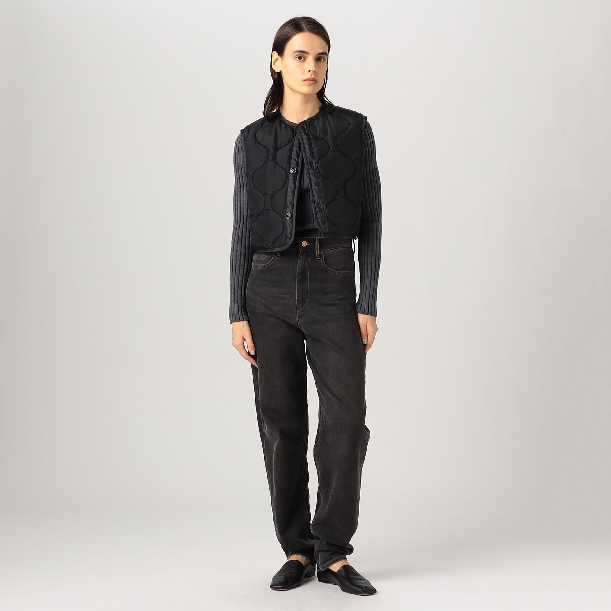 HYKE QUILTED CROPPED VEST｜トゥモローランド 公式通販