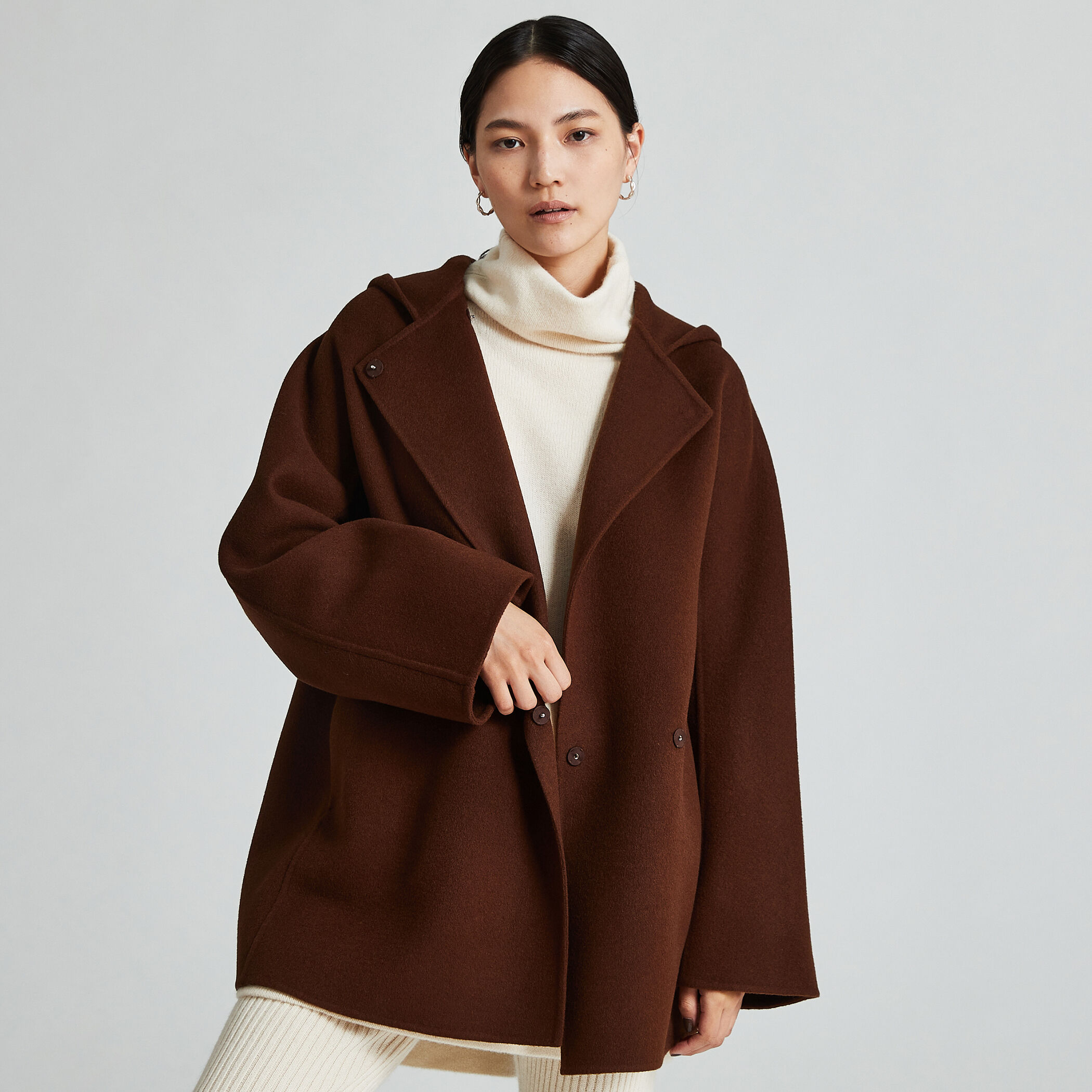 プレミアムウールリバー フーデッドショートコート｜トゥモローランド