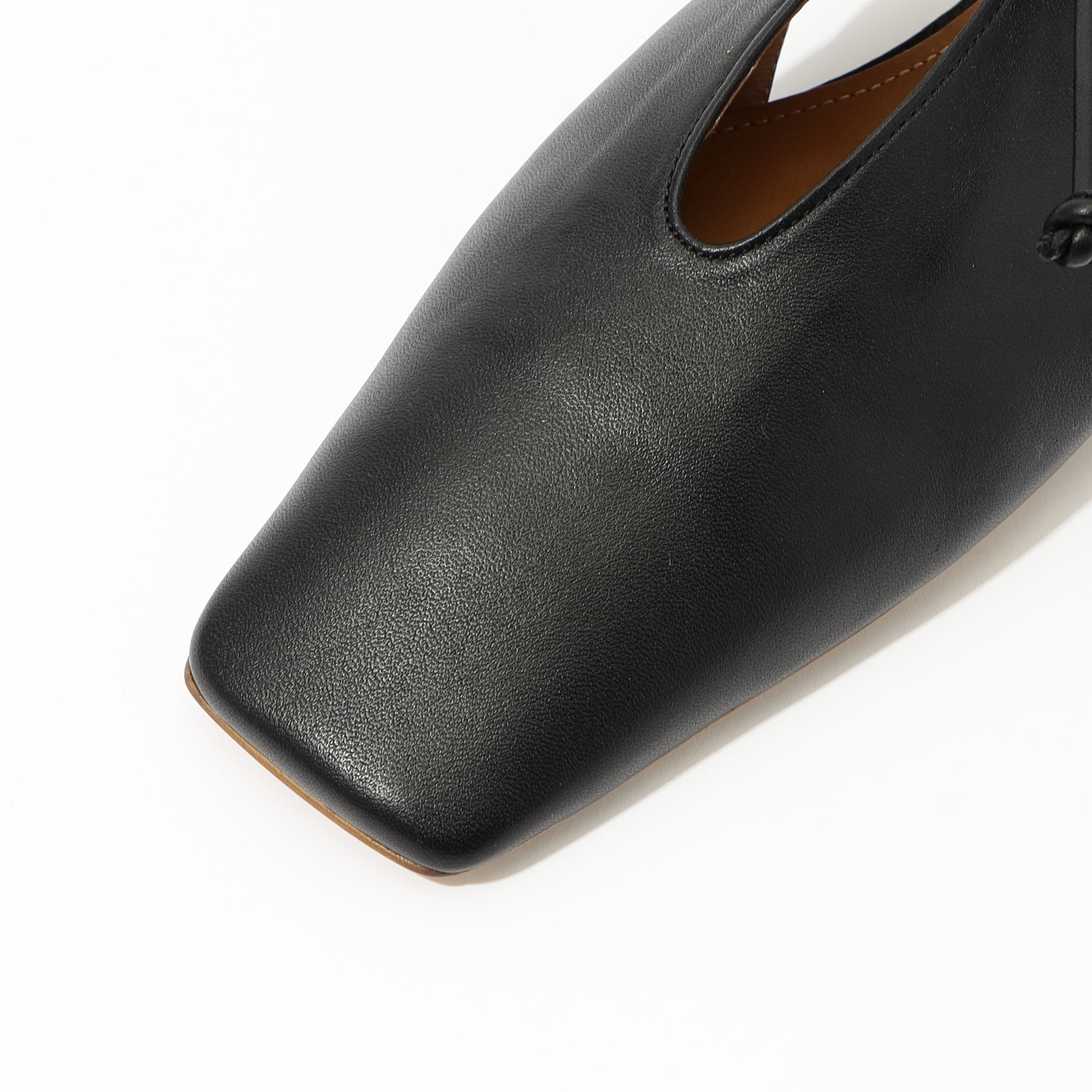 PIPPICHIC AMBER COCO フラットシューズ｜トゥモローランド 公式通販