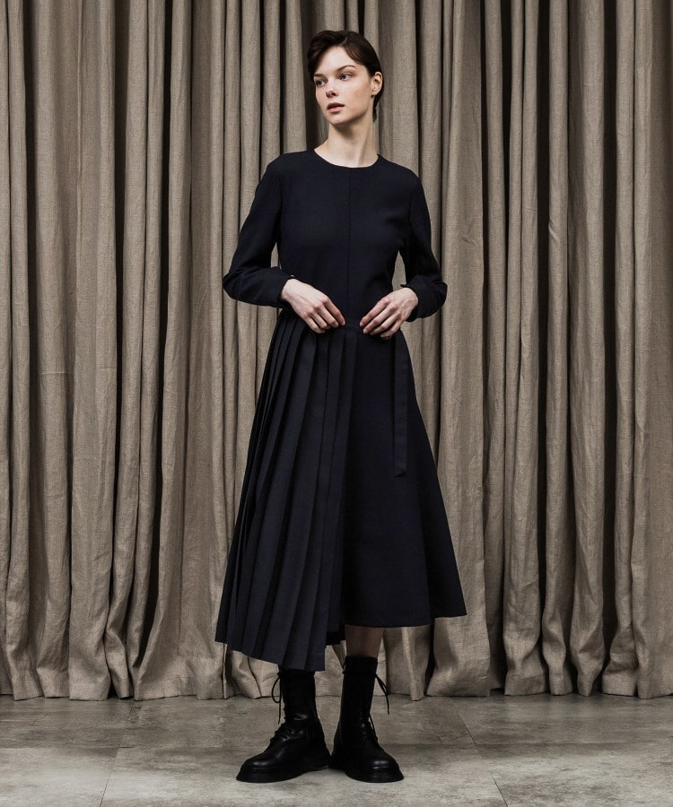 シルキーダブルクロスワンピース（マキシ・ロングワンピース