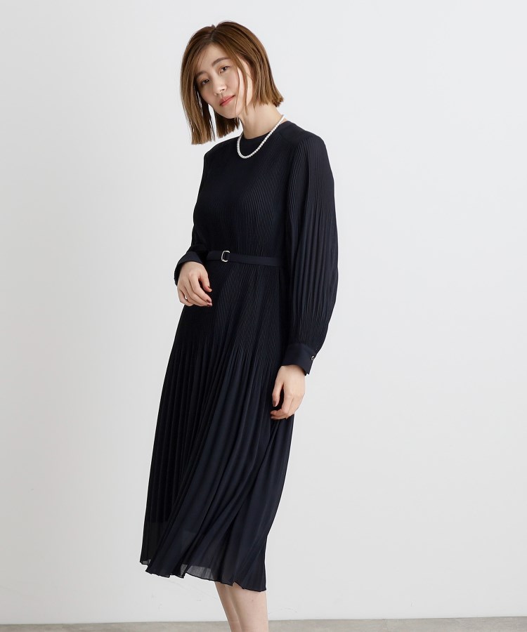プリーツナローフレアワンピース（マキシ・ロングワンピース） | grove