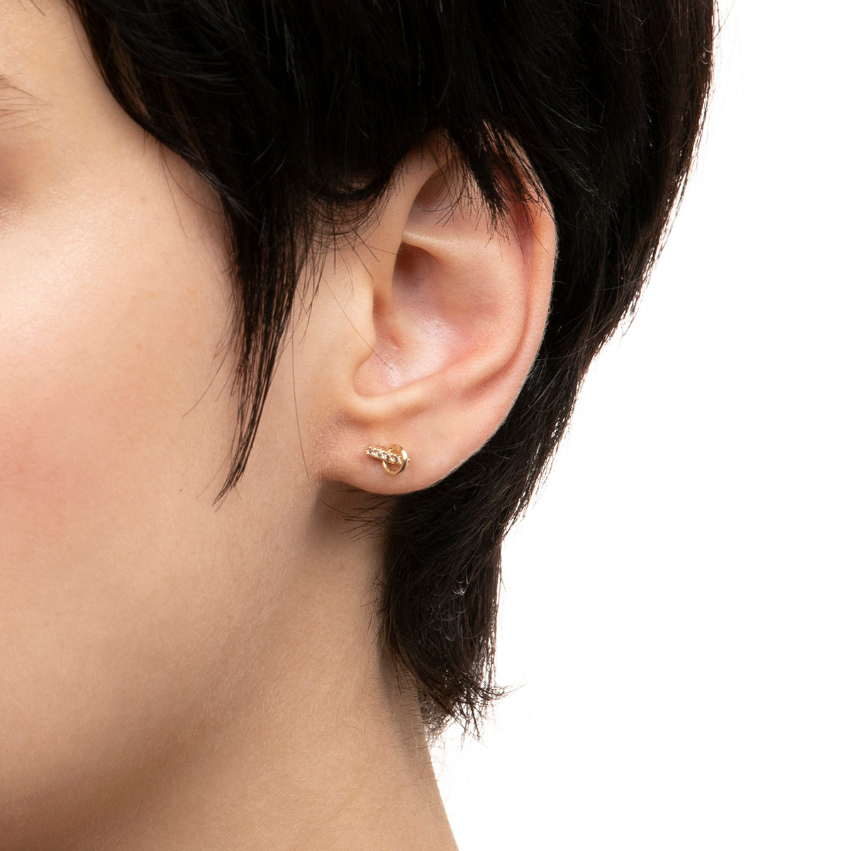 GOSSAMER スモールフープ ダイヤモンド ピアス