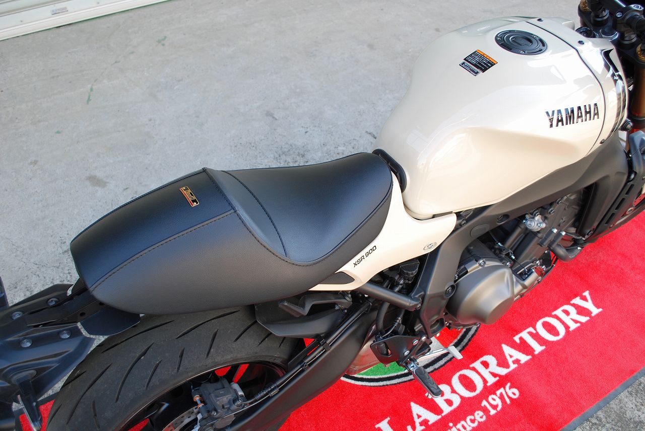 22～ XSR900 シングルシート A ステッチ｜K＆H