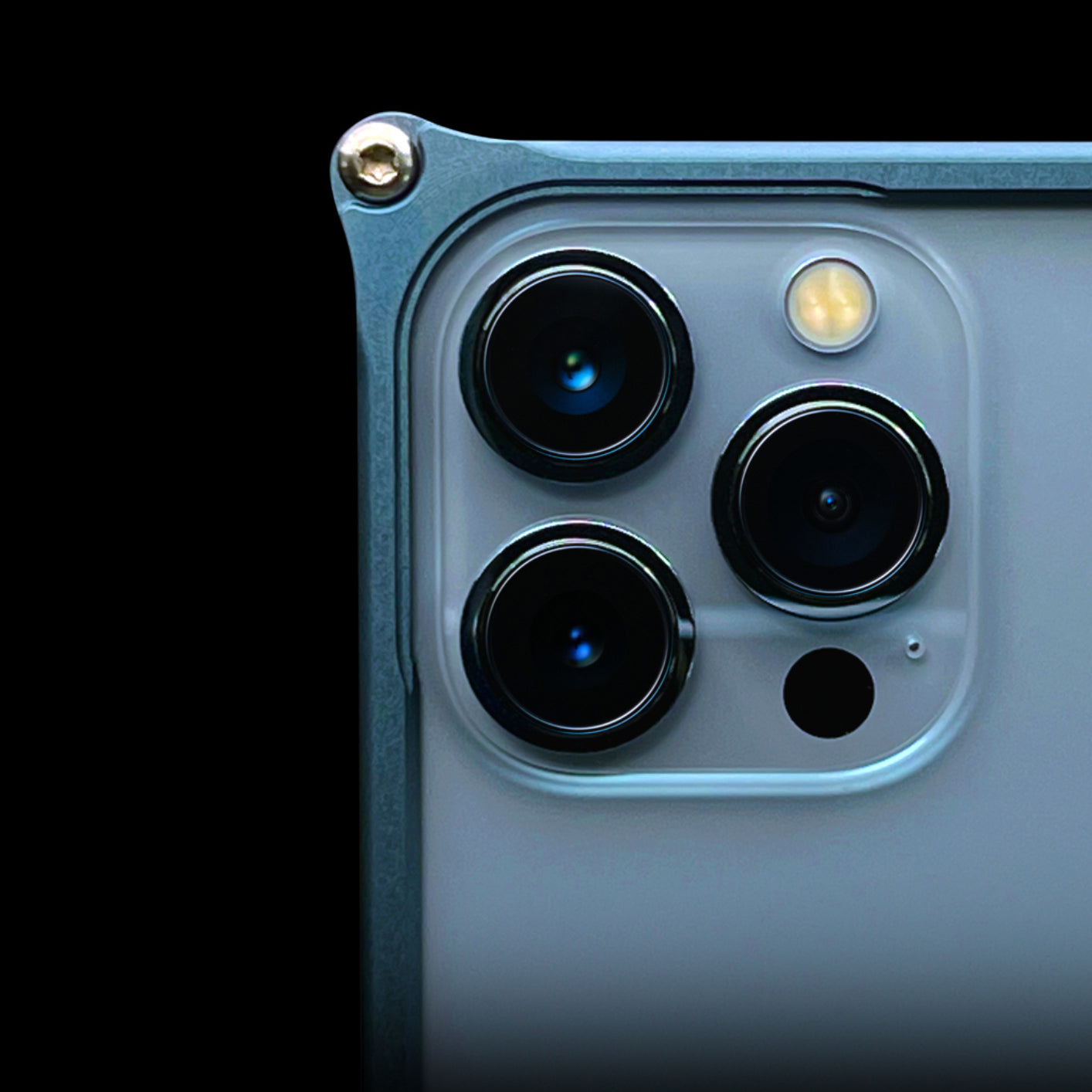 GILD design iPhone 16シリーズ ソリッドバンパー iPhone保護ケース