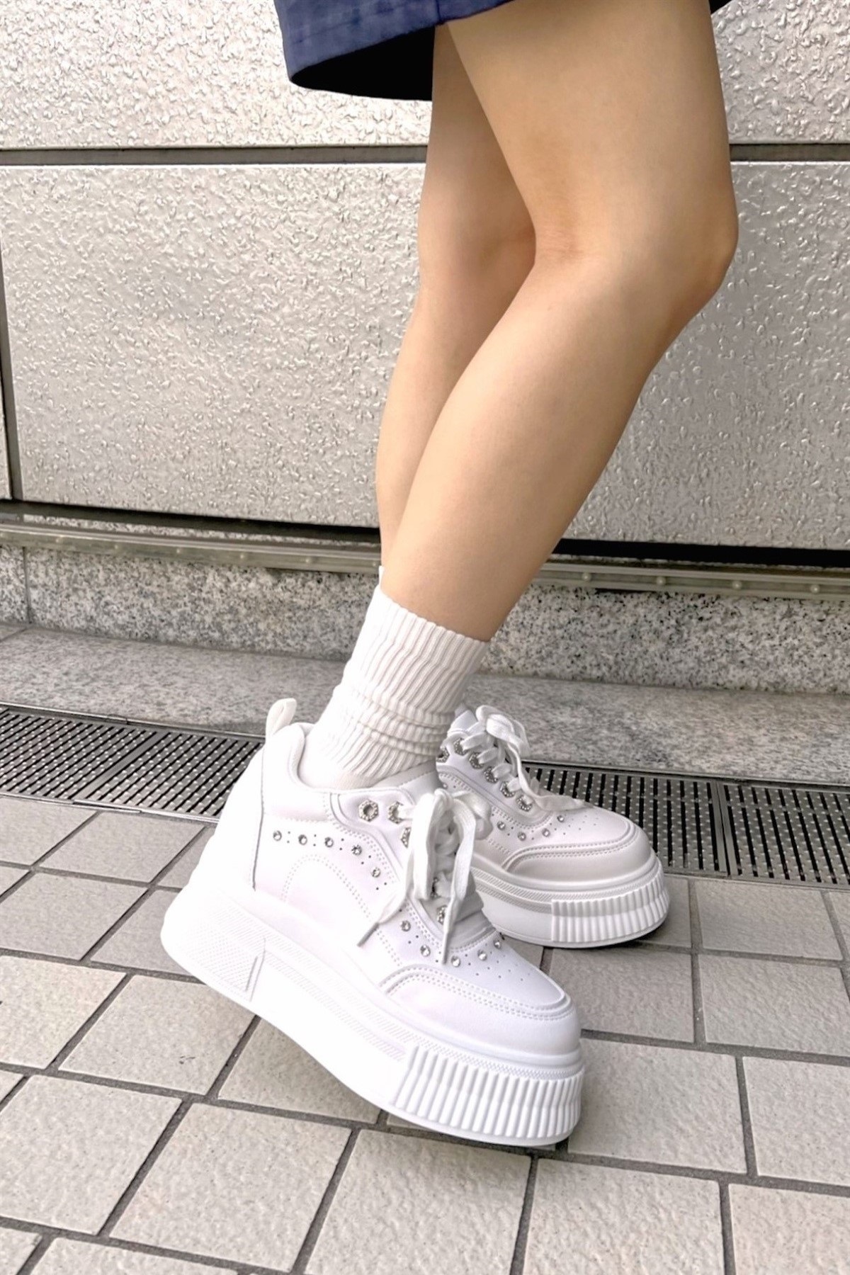 wee willie ビジューデコレイト厚底スニーカー｜R&E REZOY OFFICIAL STORE