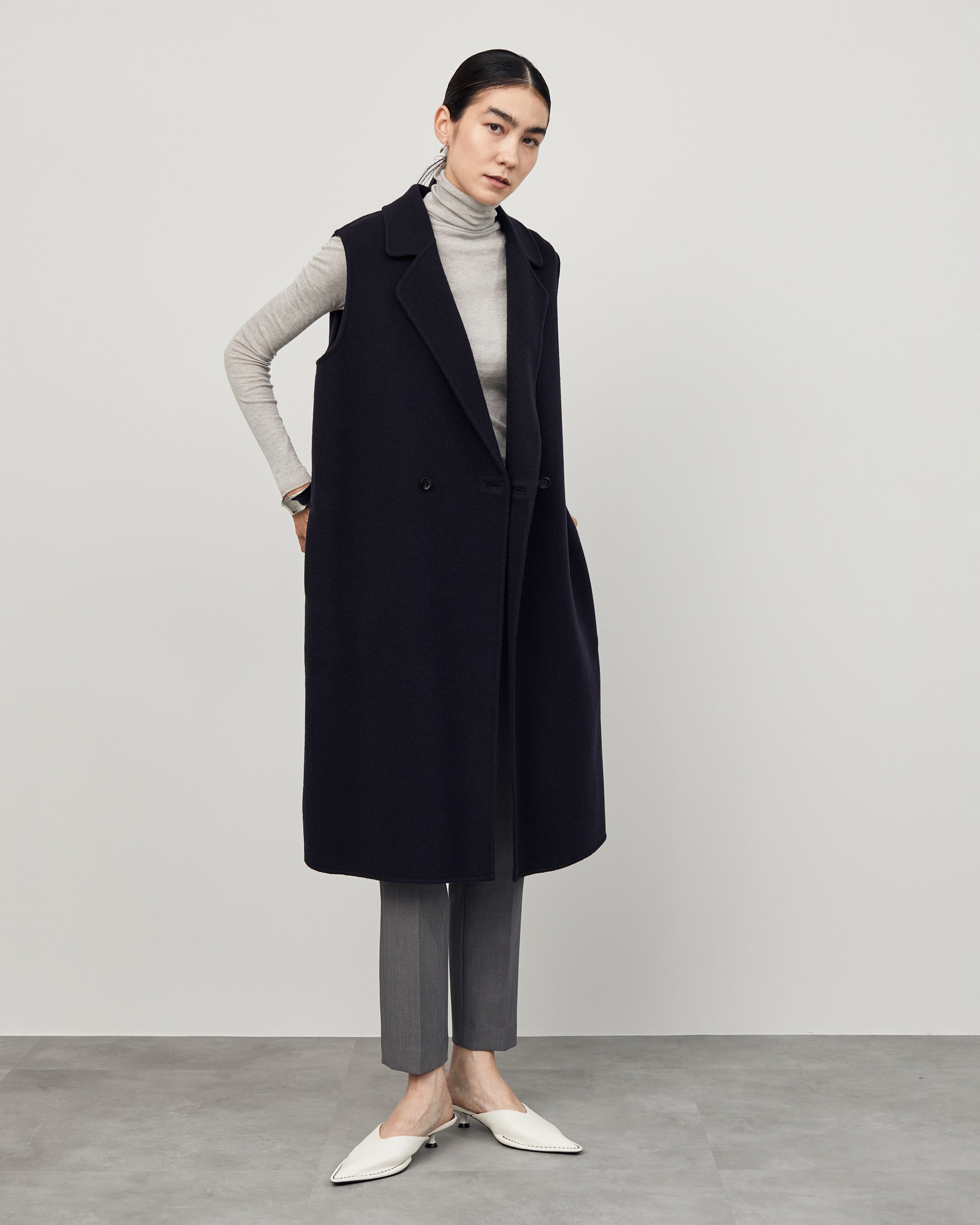 ウールリバーロングジレ - SOÉJU online store｜上質な大人の女性の