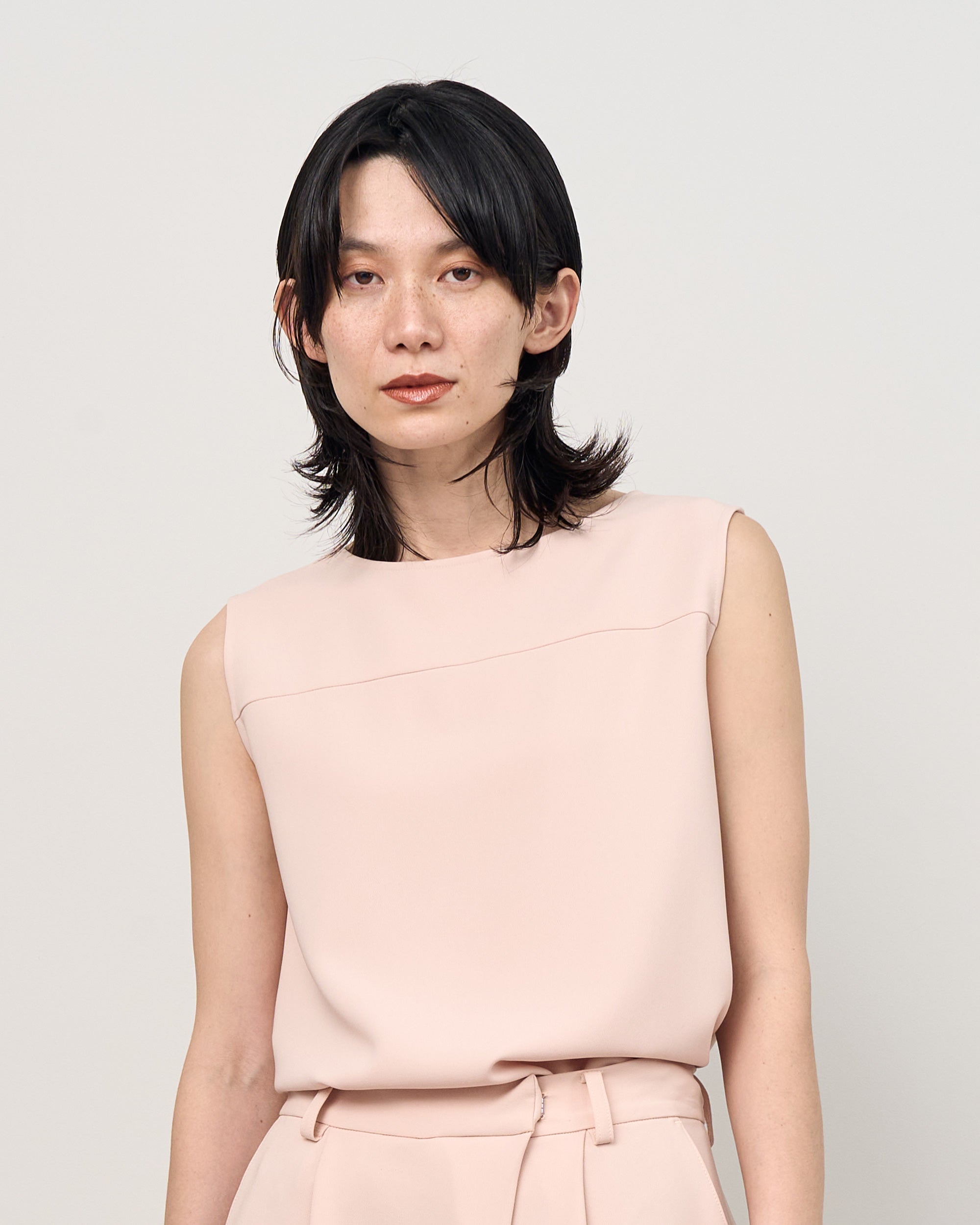 2WAYノースリーブブラウス - SOÉJU online store｜上質な大人の女性の