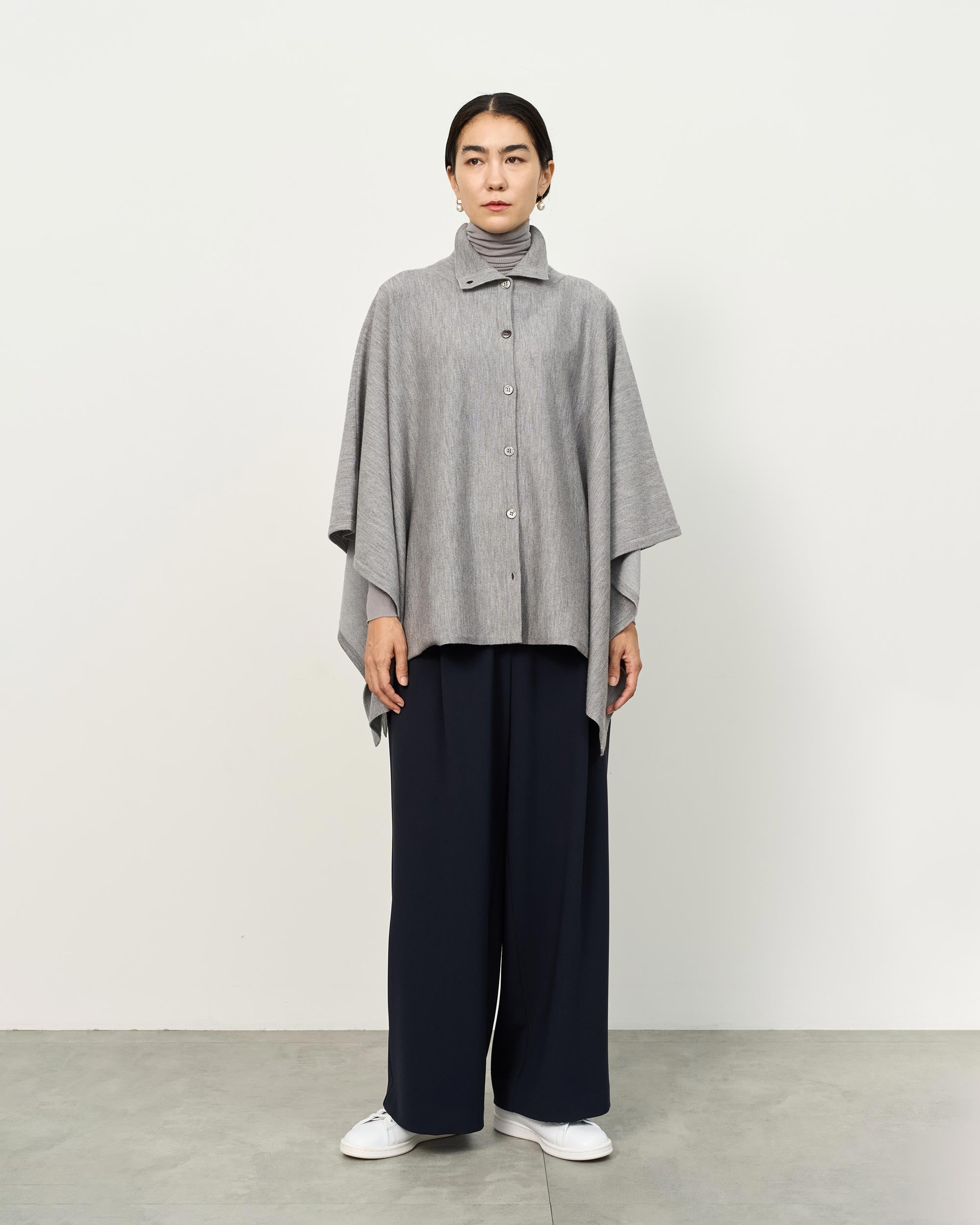 ウール混2WAYケープ - SOÉJU online store｜上質な大人の女性のための