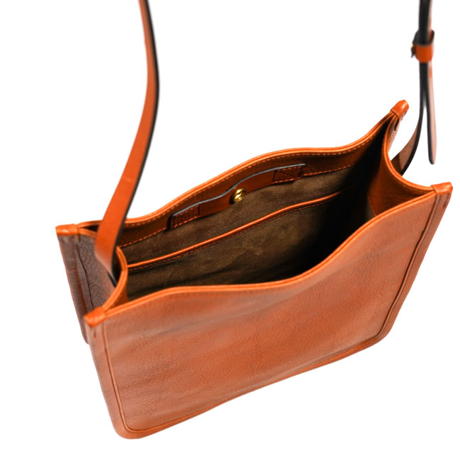 Bono - Square Shoulder Bag - S｜SLOW – スロウ 公式ECサイト | 革製