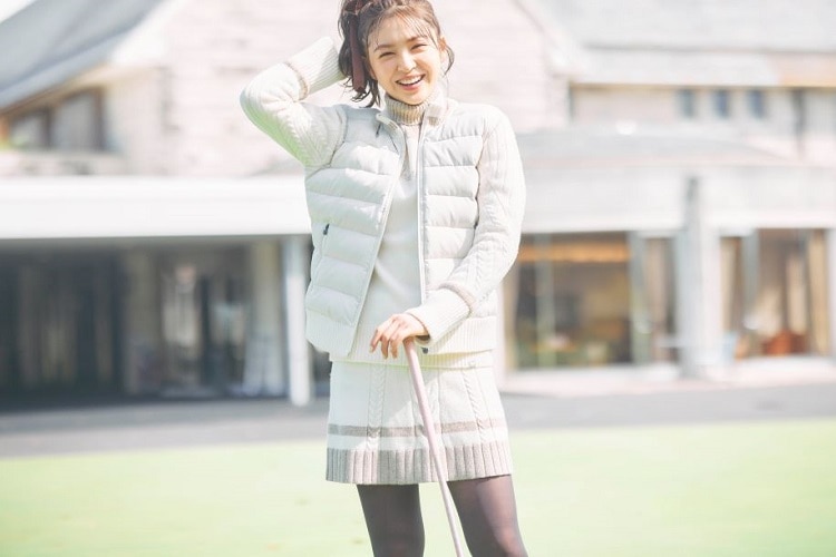 普段使いもOK♡真冬の本命ダウンなら、デサントゴルフを選べば間違い